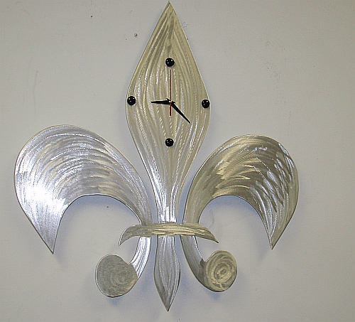 Fluer De lis clock in aluminum,Fluer de lis clocks